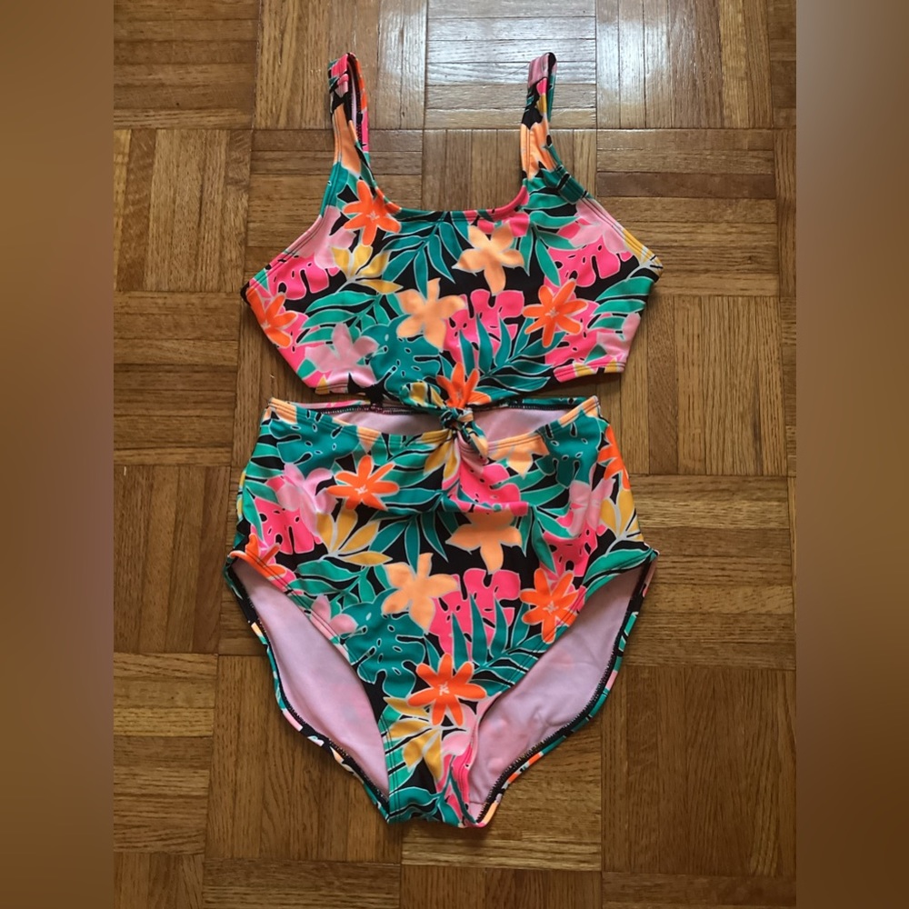 one piece bathing suit